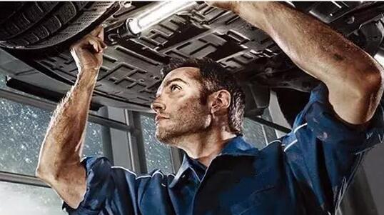 開車省油技巧！教你用最少的油跑最遠的路